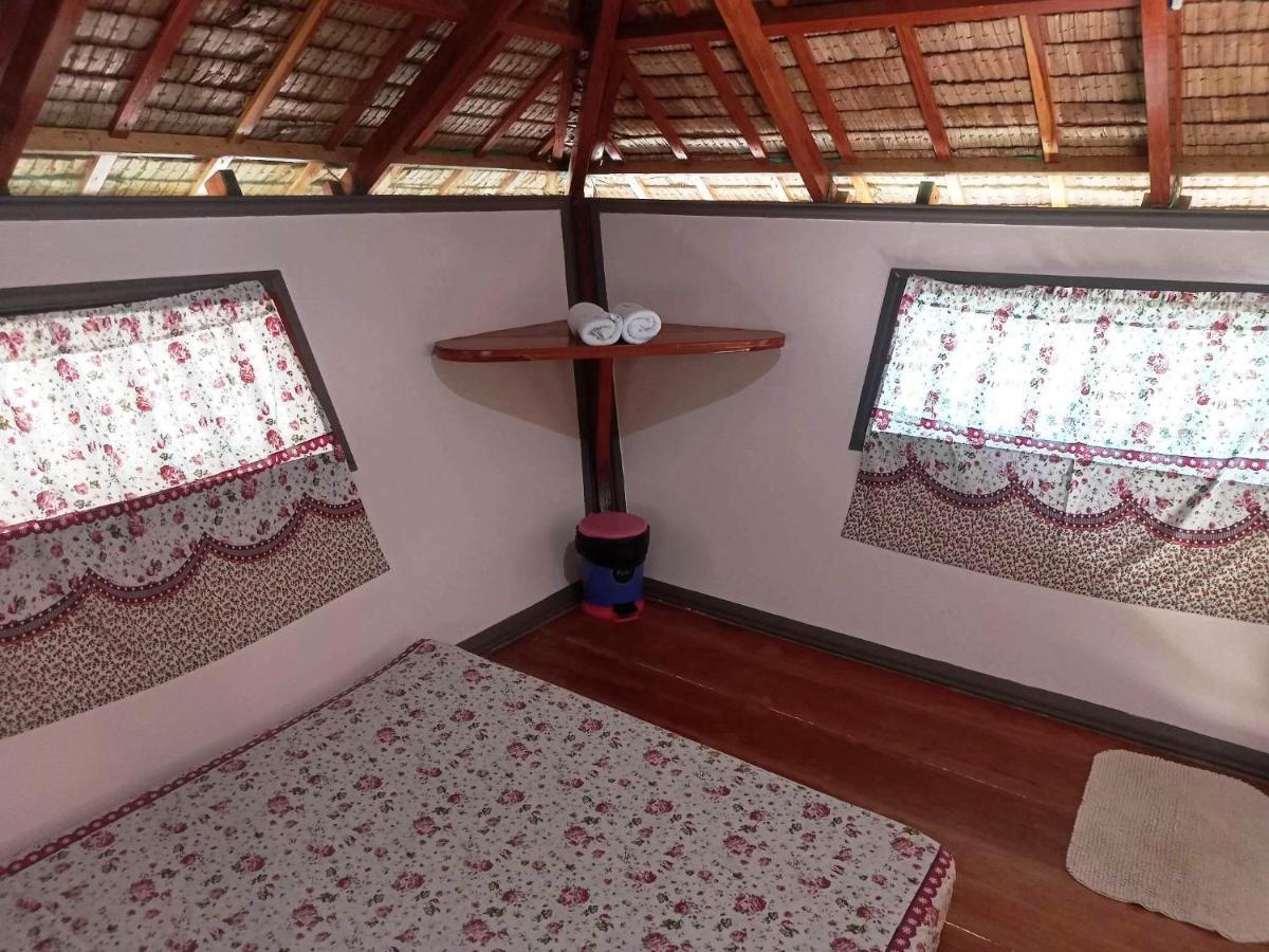 Ausan Beach Front Cottages Barton Ngoại thất bức ảnh