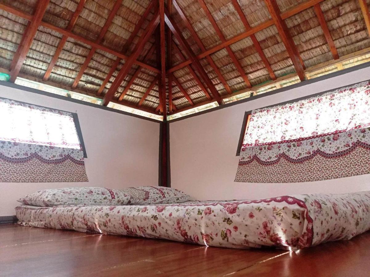 Ausan Beach Front Cottages Barton Ngoại thất bức ảnh